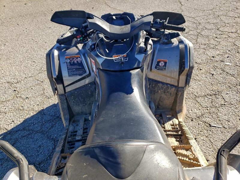 CAN-AM OUTLANDER 2014