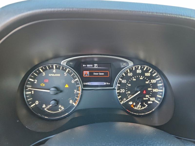 Фото 9 - NISSAN PATHFINDER