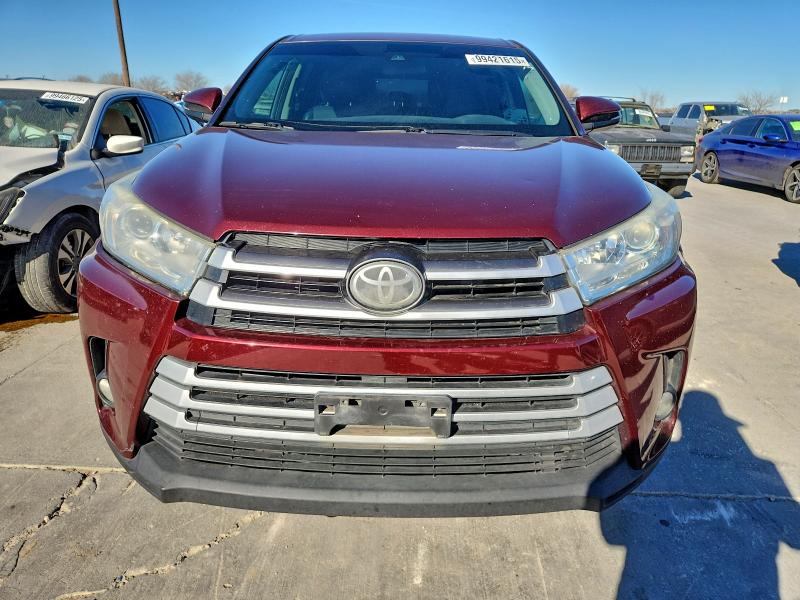 Фото 5 - TOYOTA HIGHLANDER