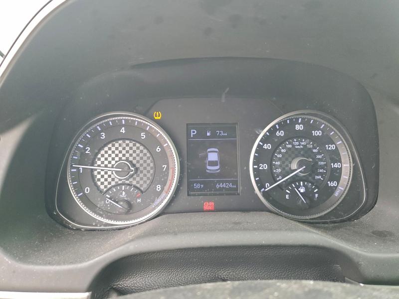 Фото 9 - HYUNDAI ELANTRA