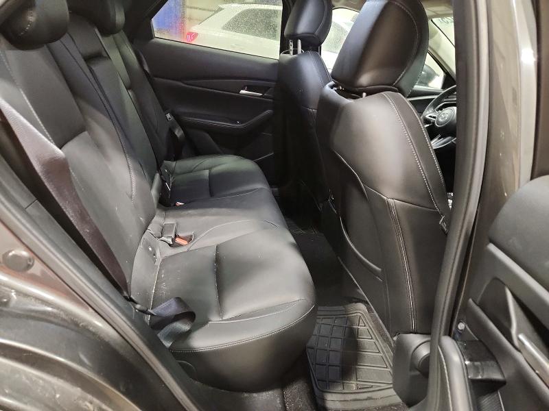 Фото 11 - MAZDA CX30