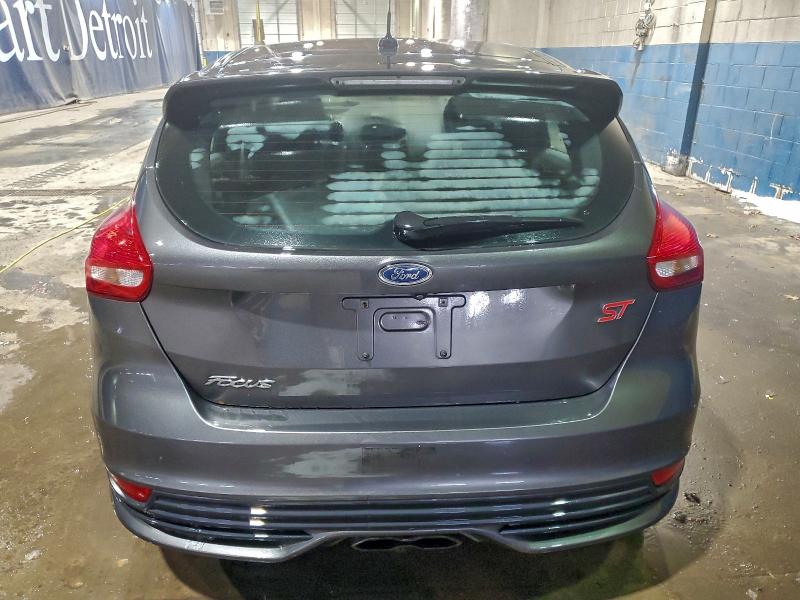 Фото 6 - FORD FOCUS