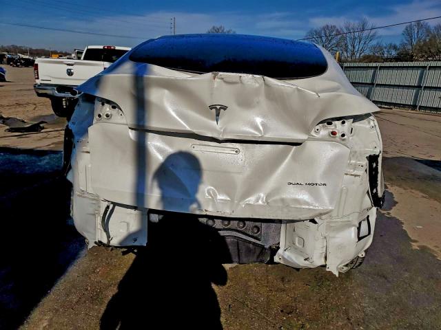 Фото 6 - TESLA MODEL Y