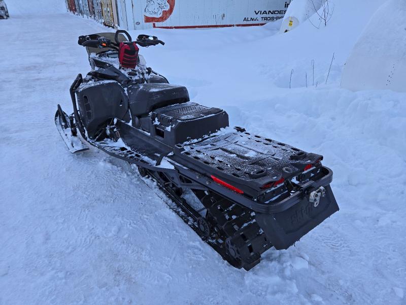 2022 SKI-DOO EXPEDITION