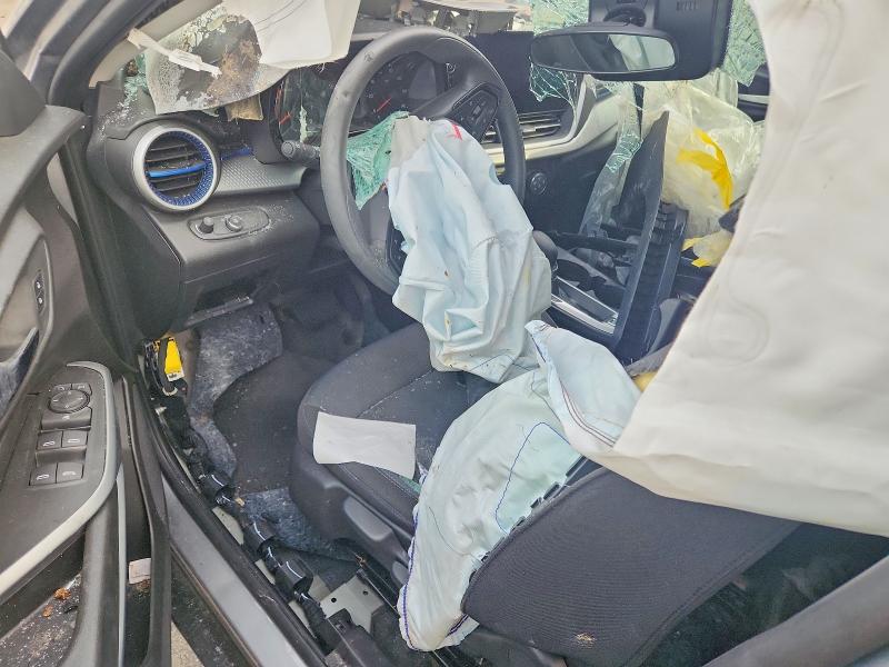 Фото 8 - CHEVROLET TRAX