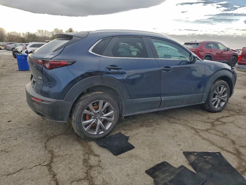 Фото 3 - MAZDA CX30