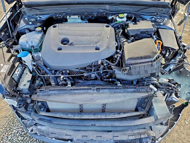 Фото 12 - VOLVO XC40 PLUS