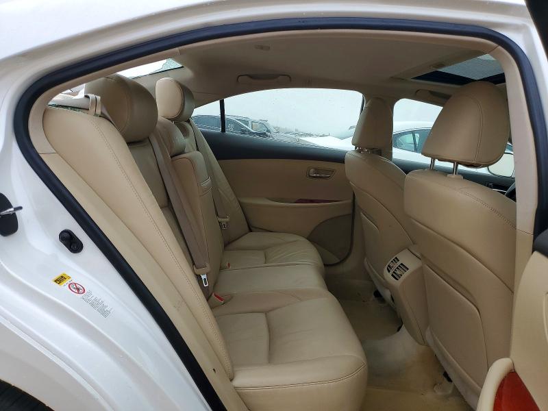Фото 10 - LEXUS ES350