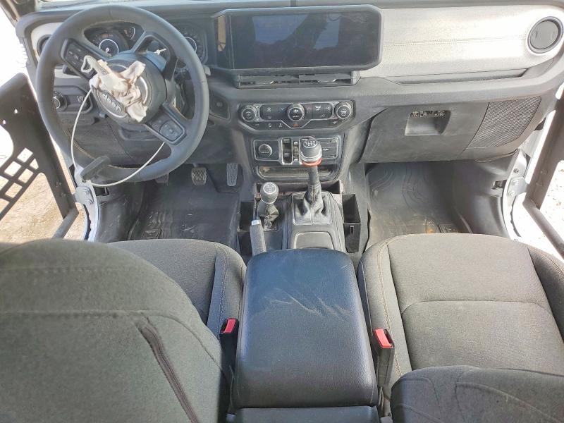 Фото 8 - JEEP WRANGLER