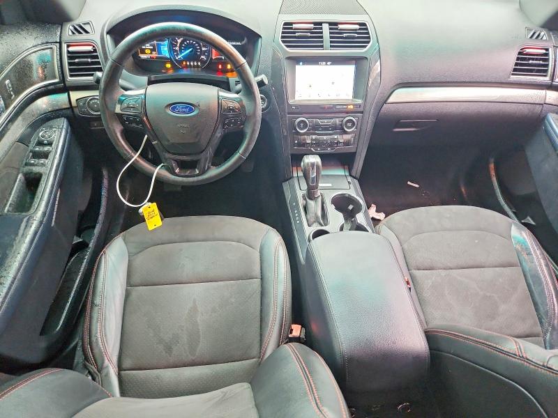 Фото 8 - FORD EXPLORER