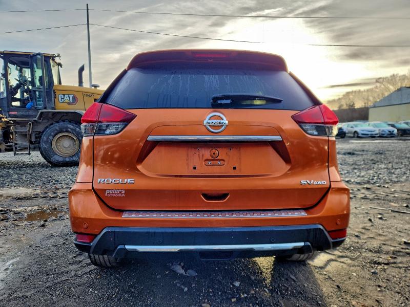 Фото 6 - NISSAN ROGUE