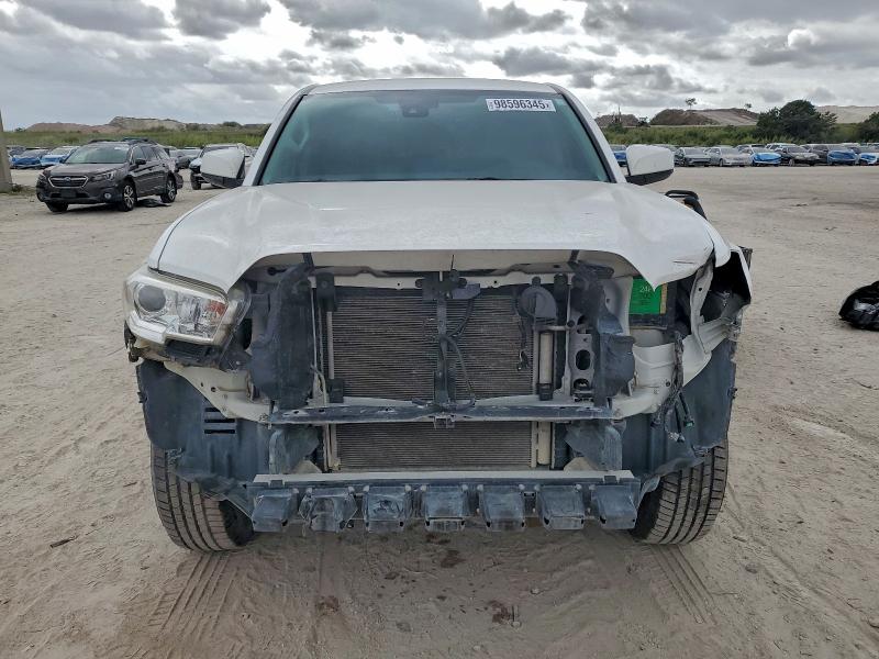 Фото 5 - TOYOTA TACOMA