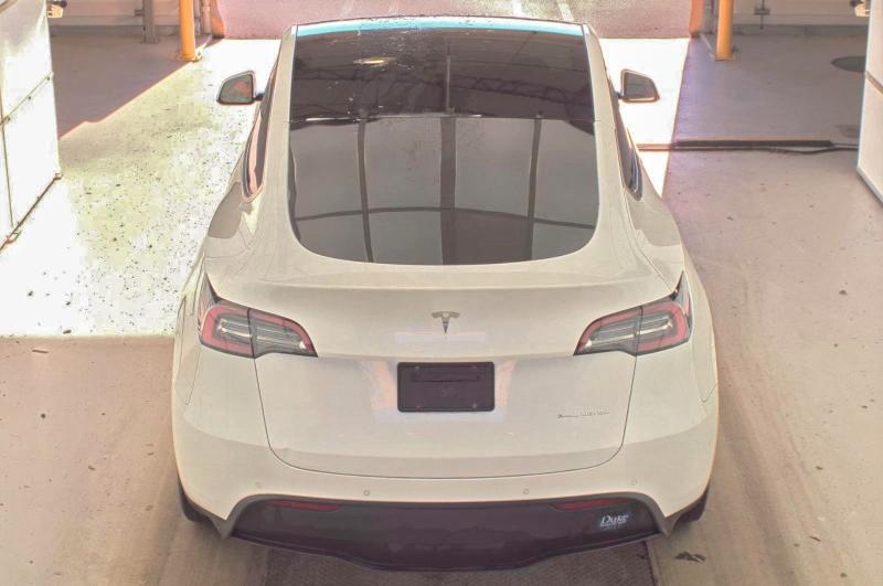 Фото 14 - TESLA MODEL Y