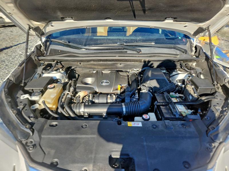 Фото 12 - LEXUS NX