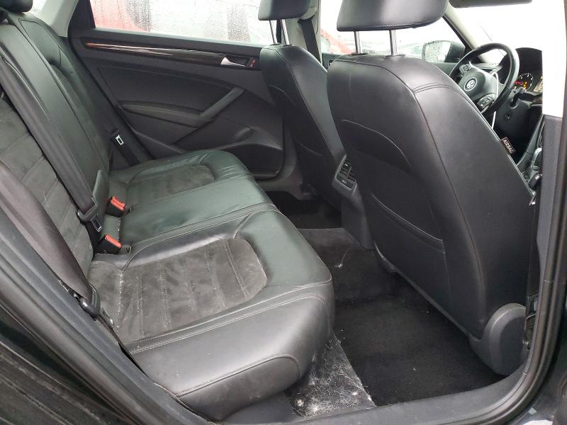 VOLKSWAGEN PASSAT 2015 VIN 1VWCV7A38FC036619