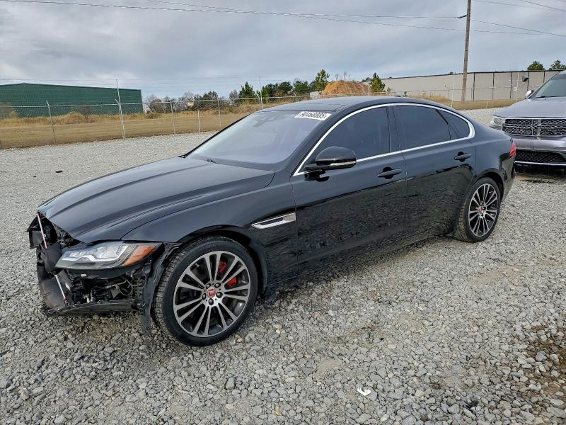 Фото 1 - JAGUAR XF