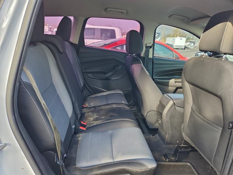 Фото 10 - FORD ESCAPE