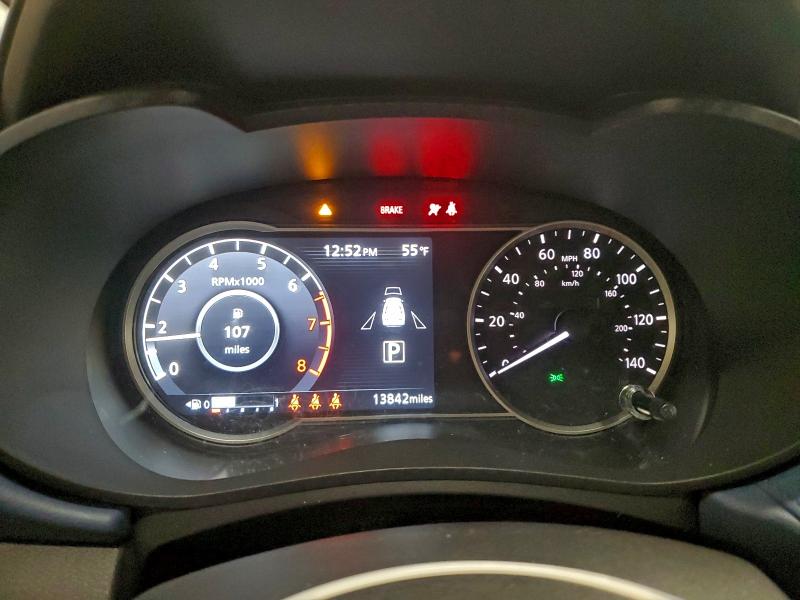 Фото 9 - NISSAN VERSA