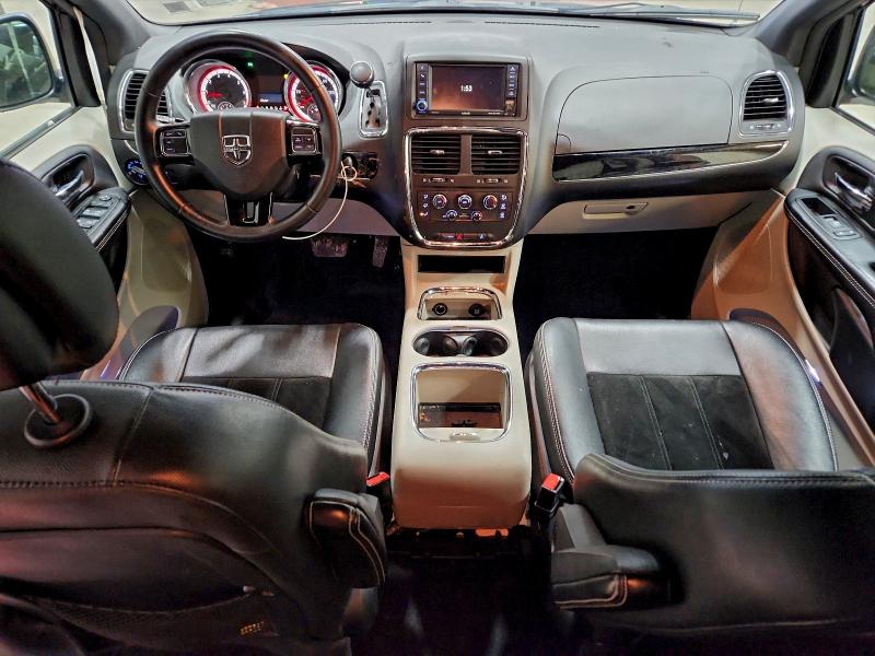 Фото 8 - DODGE CARAVAN