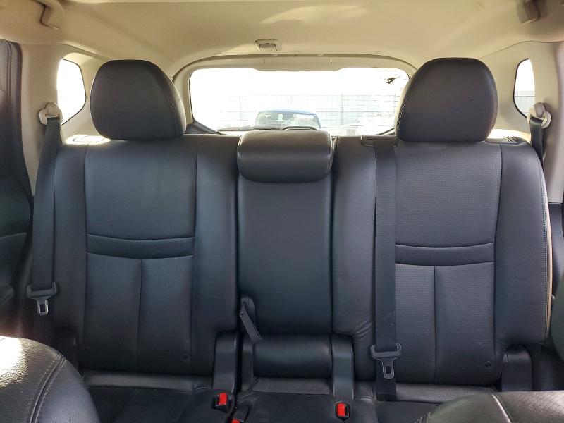 Фото 10 - NISSAN ROGUE