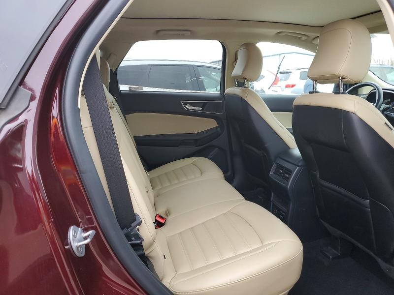 Фото 11 - FORD EDGE