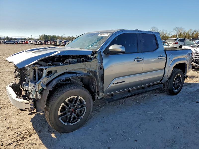 Фото 1 - TOYOTA TACOMA