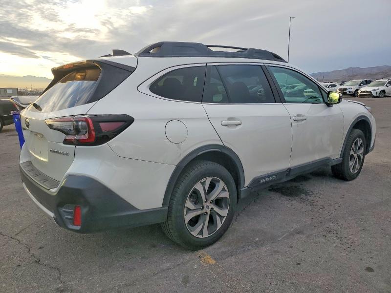 Фото 3 - SUBARU OUTBACK