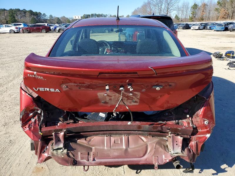 Фото 6 - NISSAN VERSA