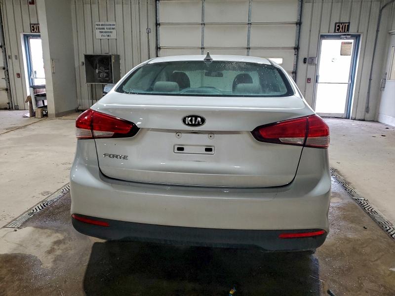 Фото 6 - KIA FORTE