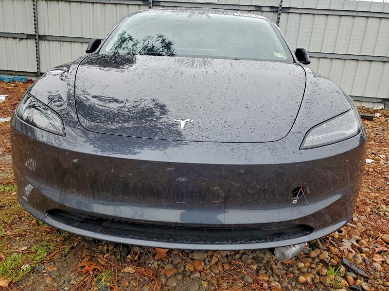 Фото 5 - TESLA MODEL 3