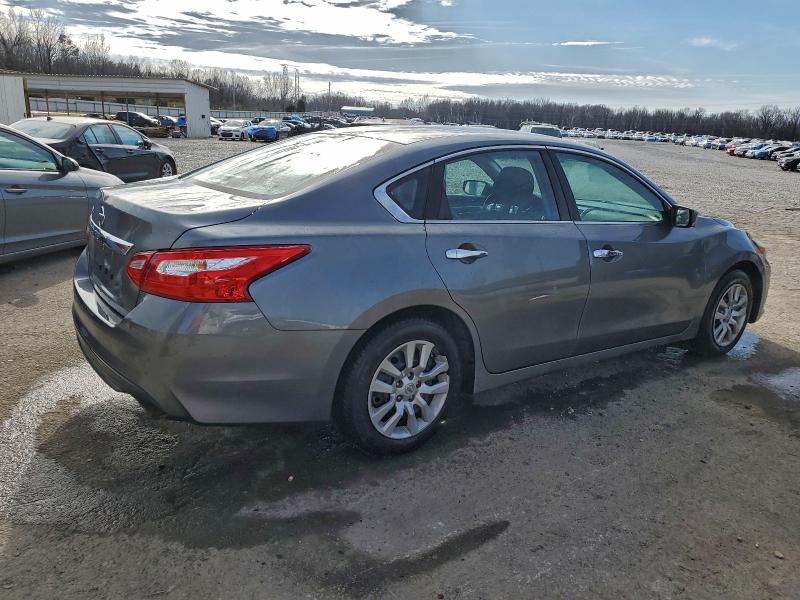 Фото 3 - NISSAN ALTIMA