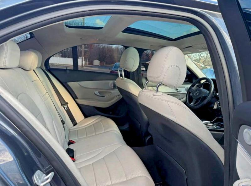 Фото 6 - MERCEDES-BENZ C-CLASS