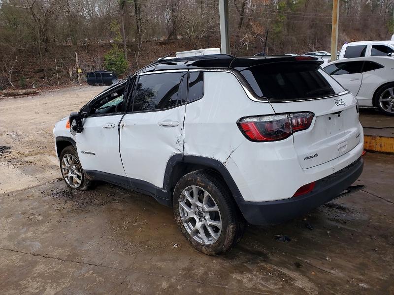 Фото 2 - JEEP COMPASS