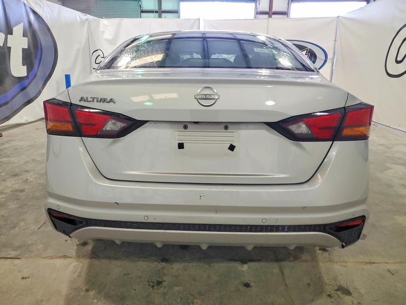 Фото 6 - NISSAN ALTIMA