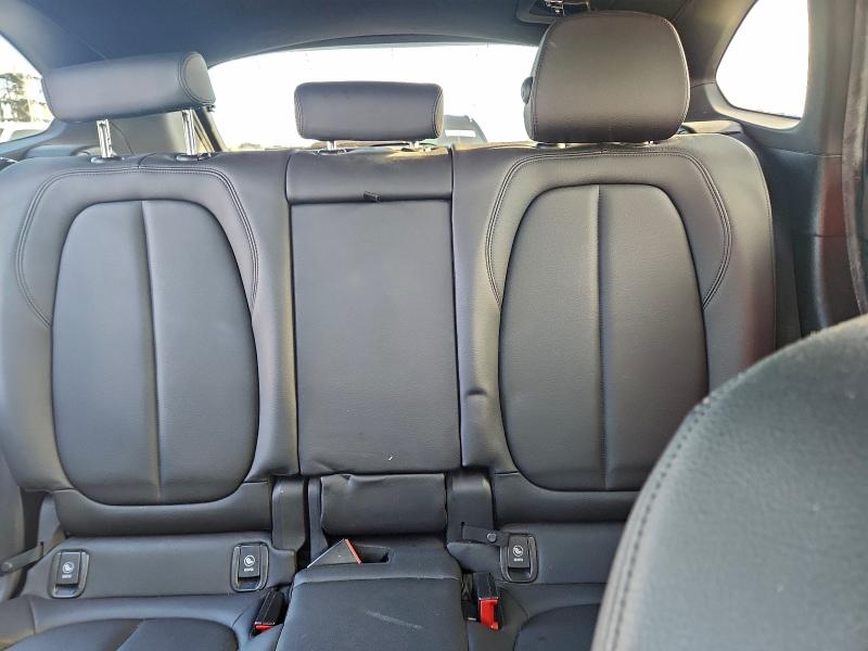 Фото 10 - BMW X1