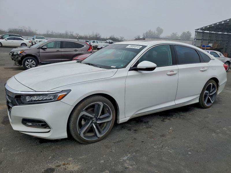 Фото 1 - HONDA ACCORD