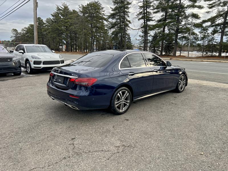 Фото 4 - MERCEDES-BENZ E-CLASS