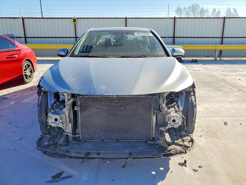 Фото 5 - TOYOTA CAMRY