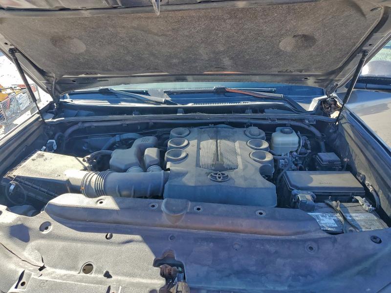 Фото 12 - TOYOTA 4RUNNER