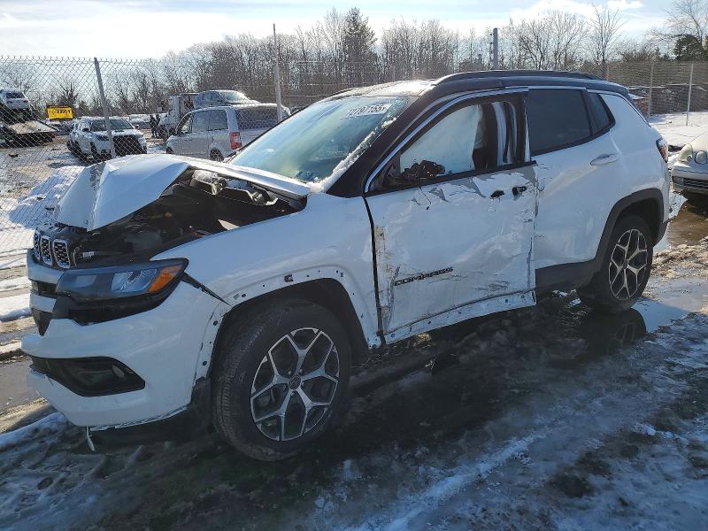 Фото 1 - JEEP COMPASS