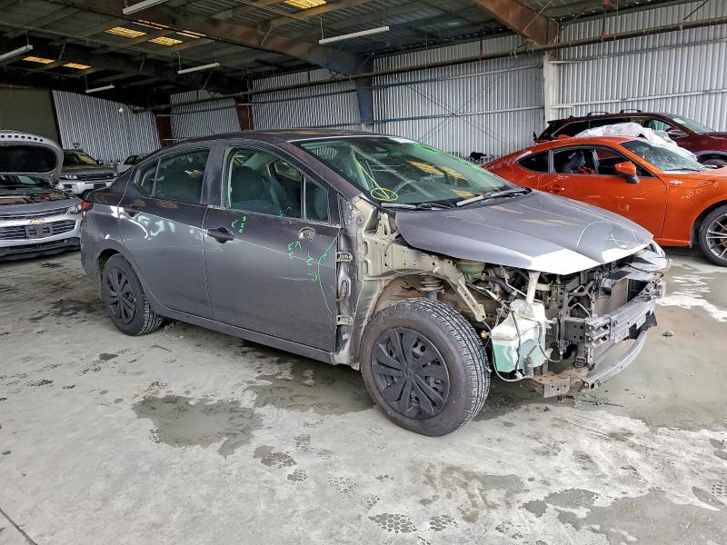 Фото 4 - NISSAN VERSA