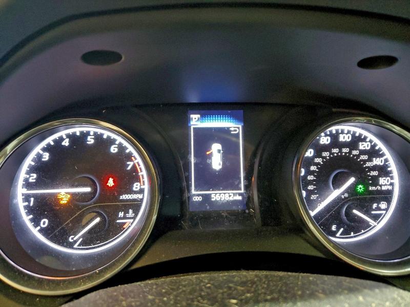 Фото 9 - TOYOTA CAMRY