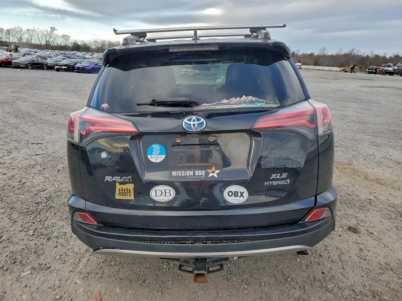 Фото 6 - TOYOTA RAV4