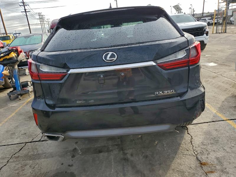 Фото 6 - LEXUS RX350