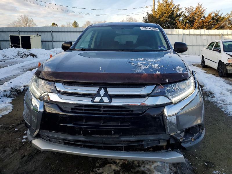 Фото 5 - MITSUBISHI OUTLANDER