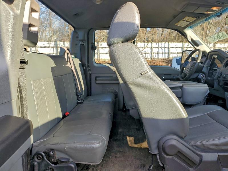 Фото 10 - FORD F250