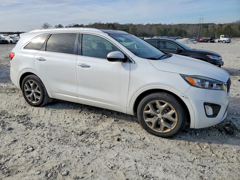 Фото 4 - KIA SORENTO