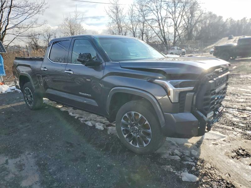 Фото 4 - TOYOTA TUNDRA