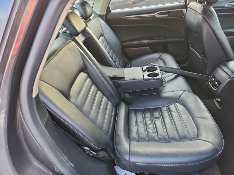 Фото 10 - FORD FUSION