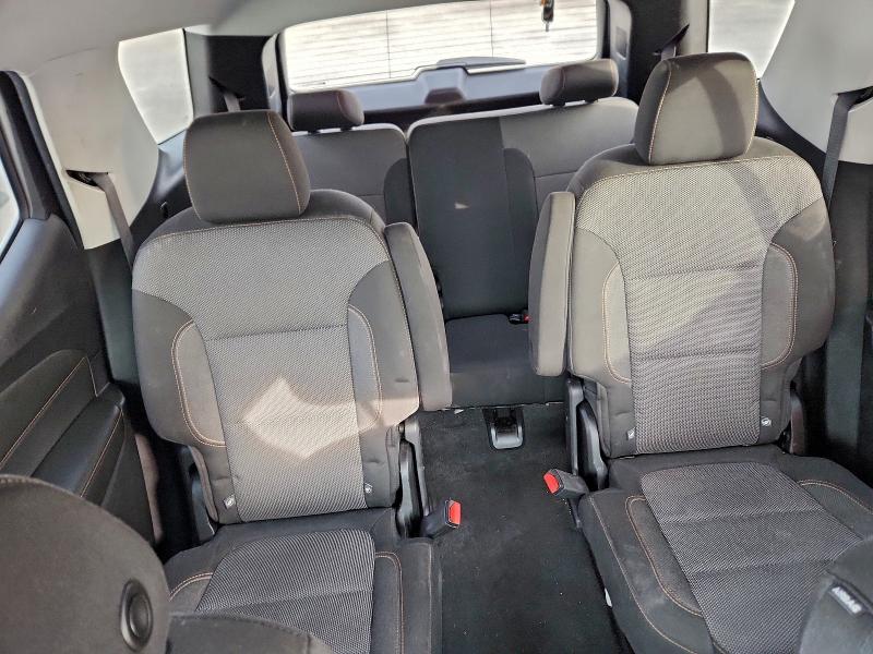 Фото 10 - CHEVROLET TRAVERSE